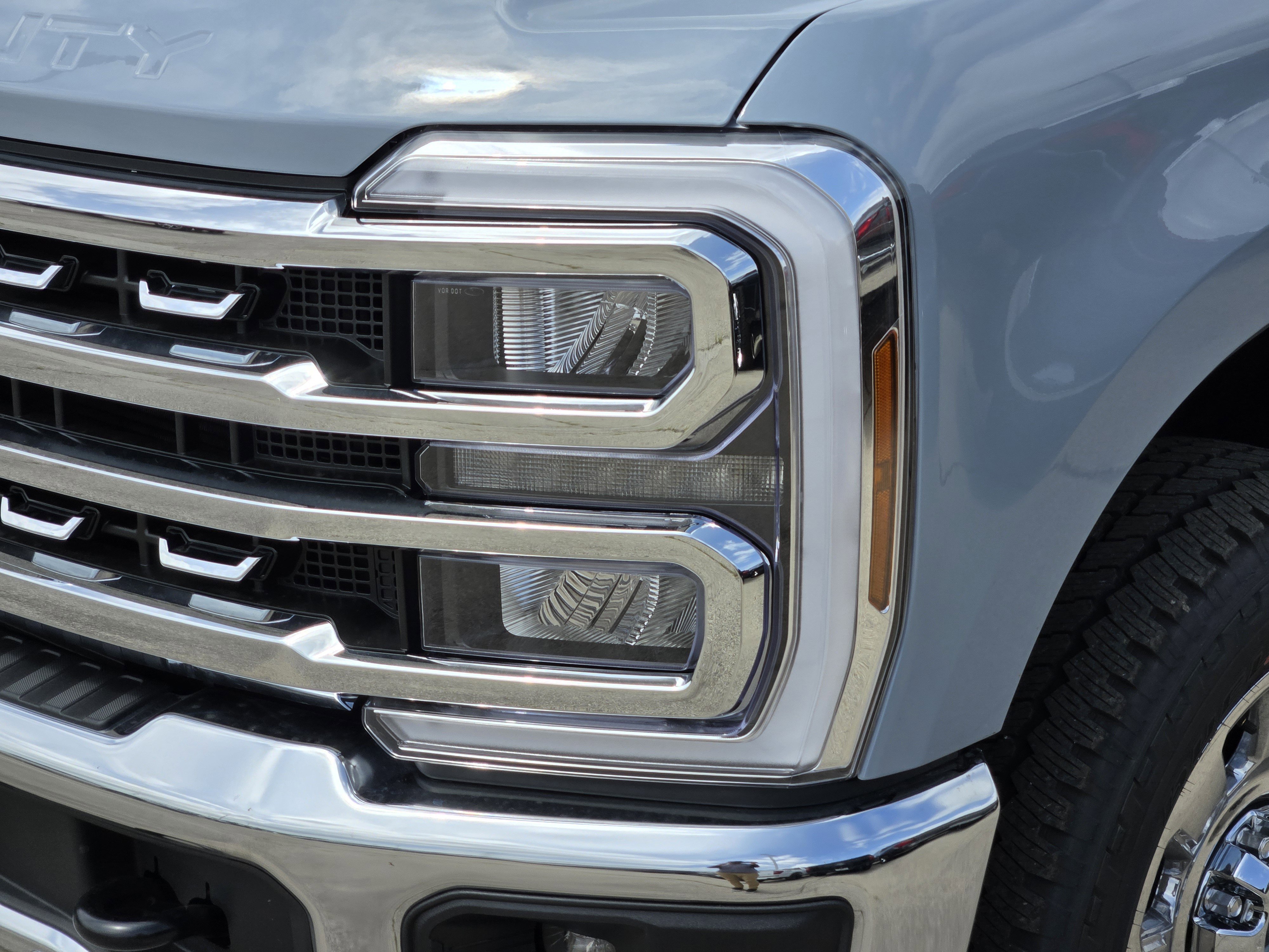 New 2026 Glacier Gray Ford F-250 Lariat image 5