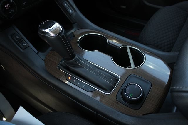 Used 2019 Blue Steel Metallic GMC SLE-2 image 17