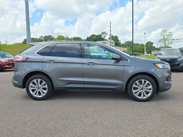 Used 2022 Gray Metallic Ford Titanium image 2
