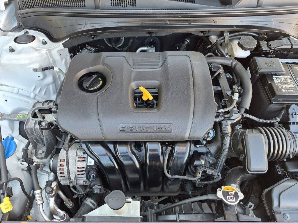 Used 2023 White Kia GT-Line image 26