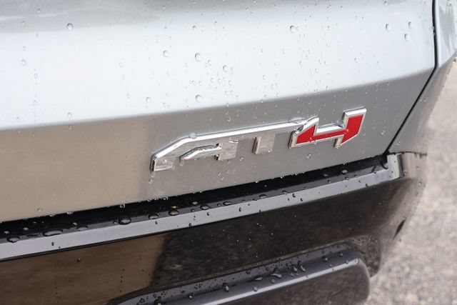 2026 GMC Terrain AT4 - Photo 9