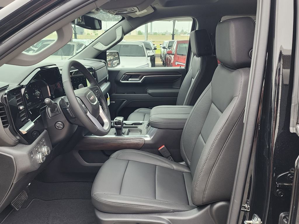 2026 GMC Sierra 1500 SLT - Photo 17