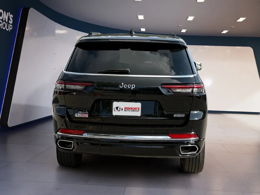 Used 2023 Black Jeep Overland image 4