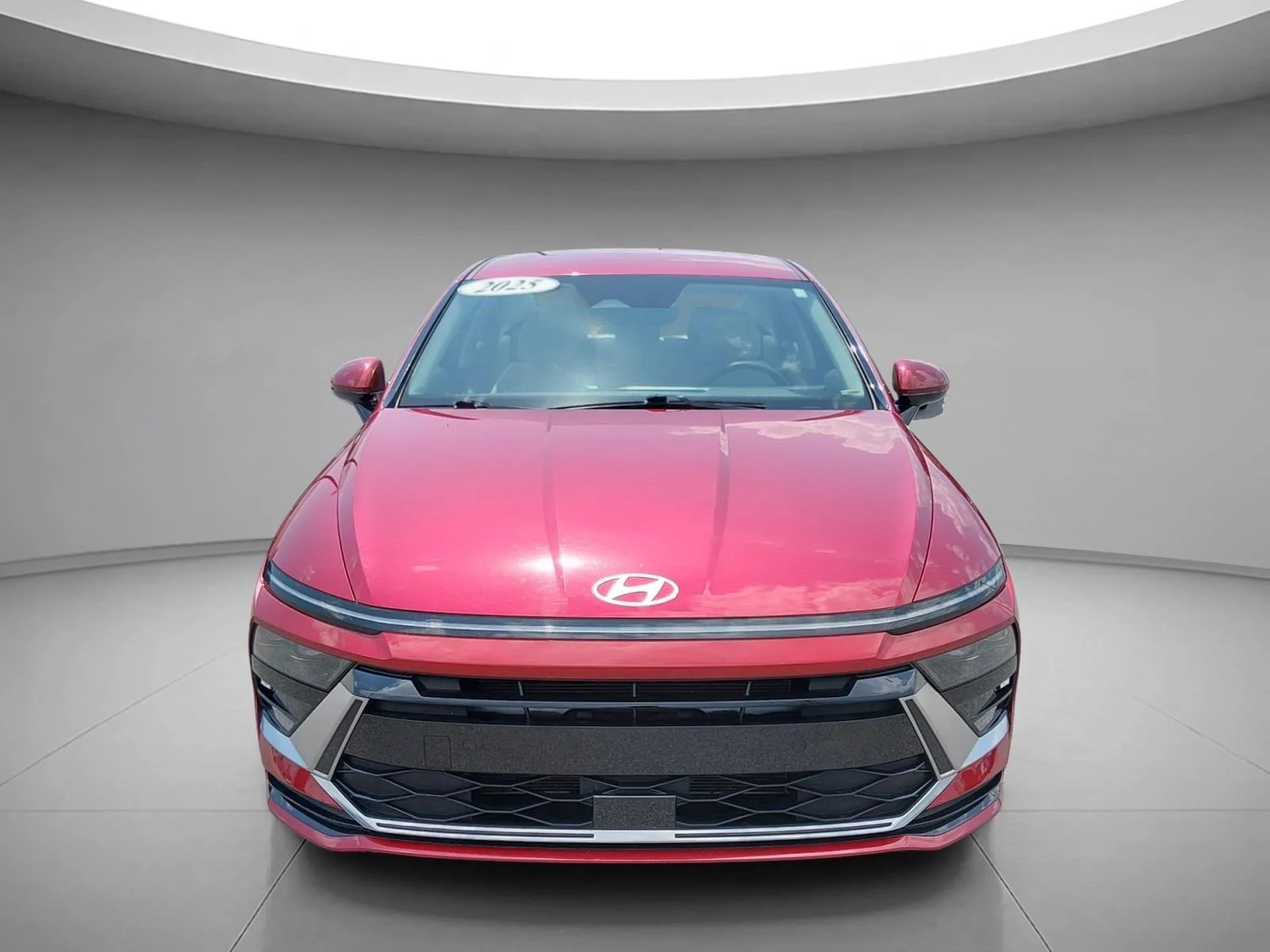 Used 2025 Ultimate red Hyundai SEL image 8