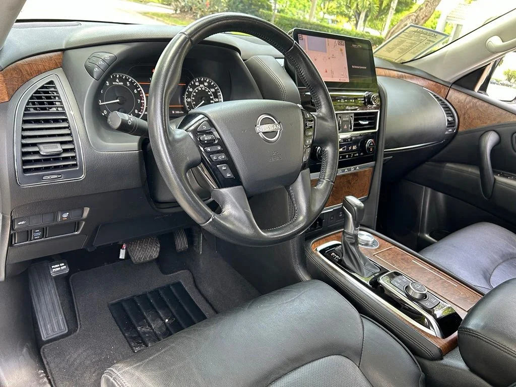 Certified Used 2022 White Nissan SL image 19