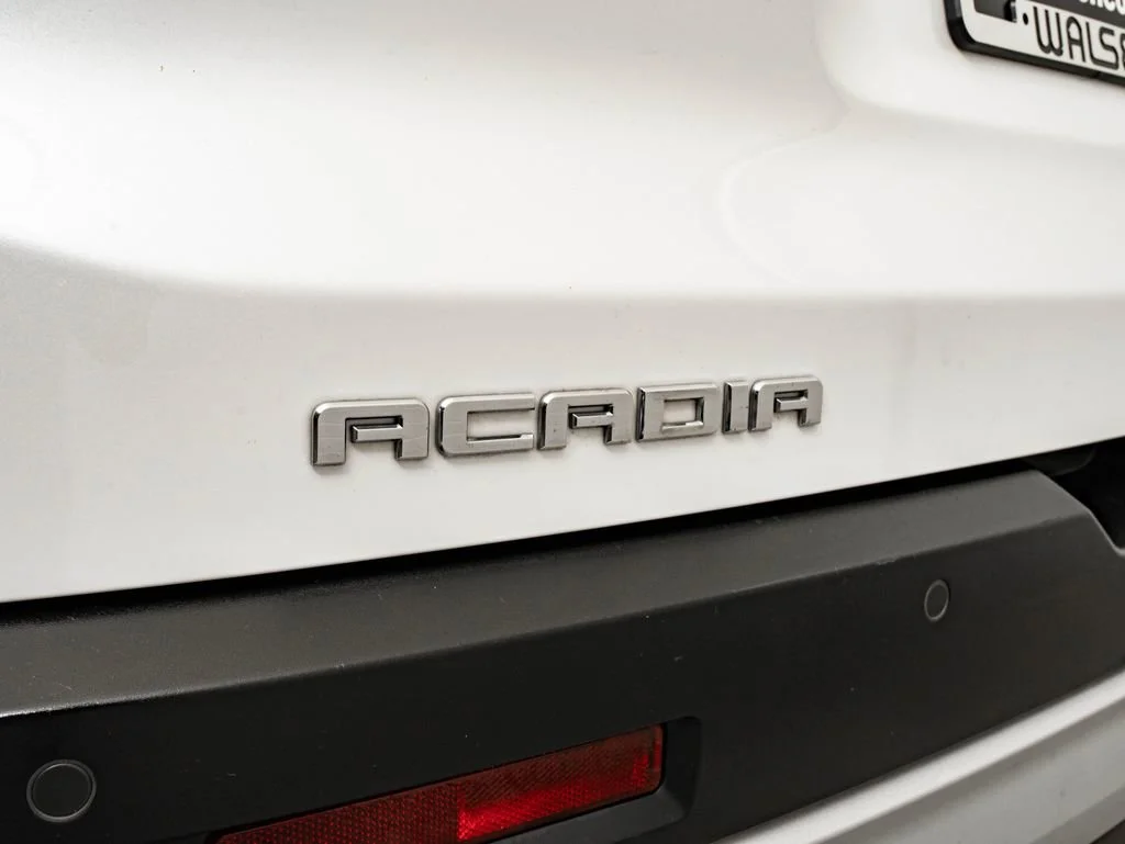 Used 2019 White Frost Tricoat GMC SLT-1 image 18