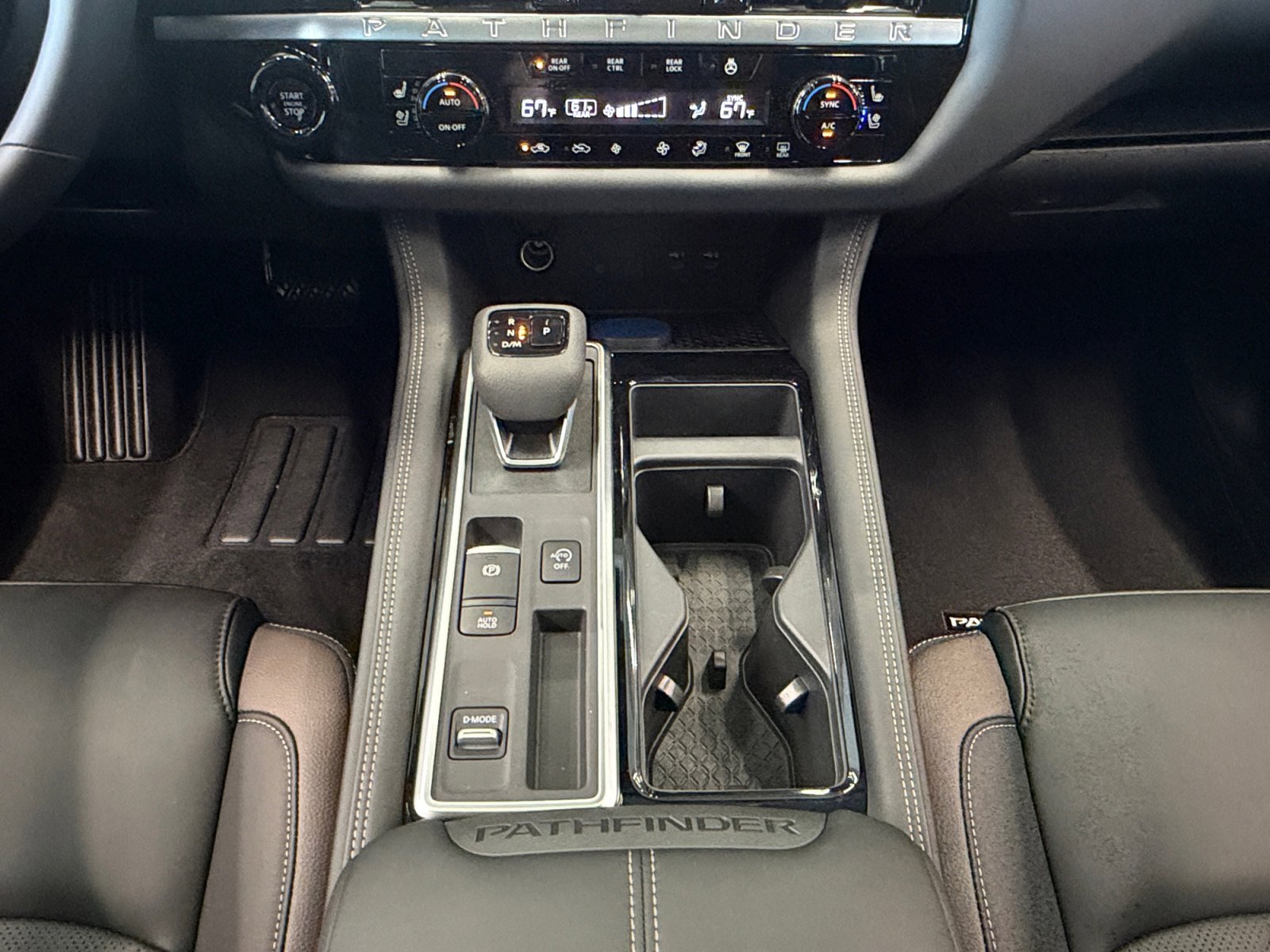 New 2026 Super Black Nissan Platinum image 22
