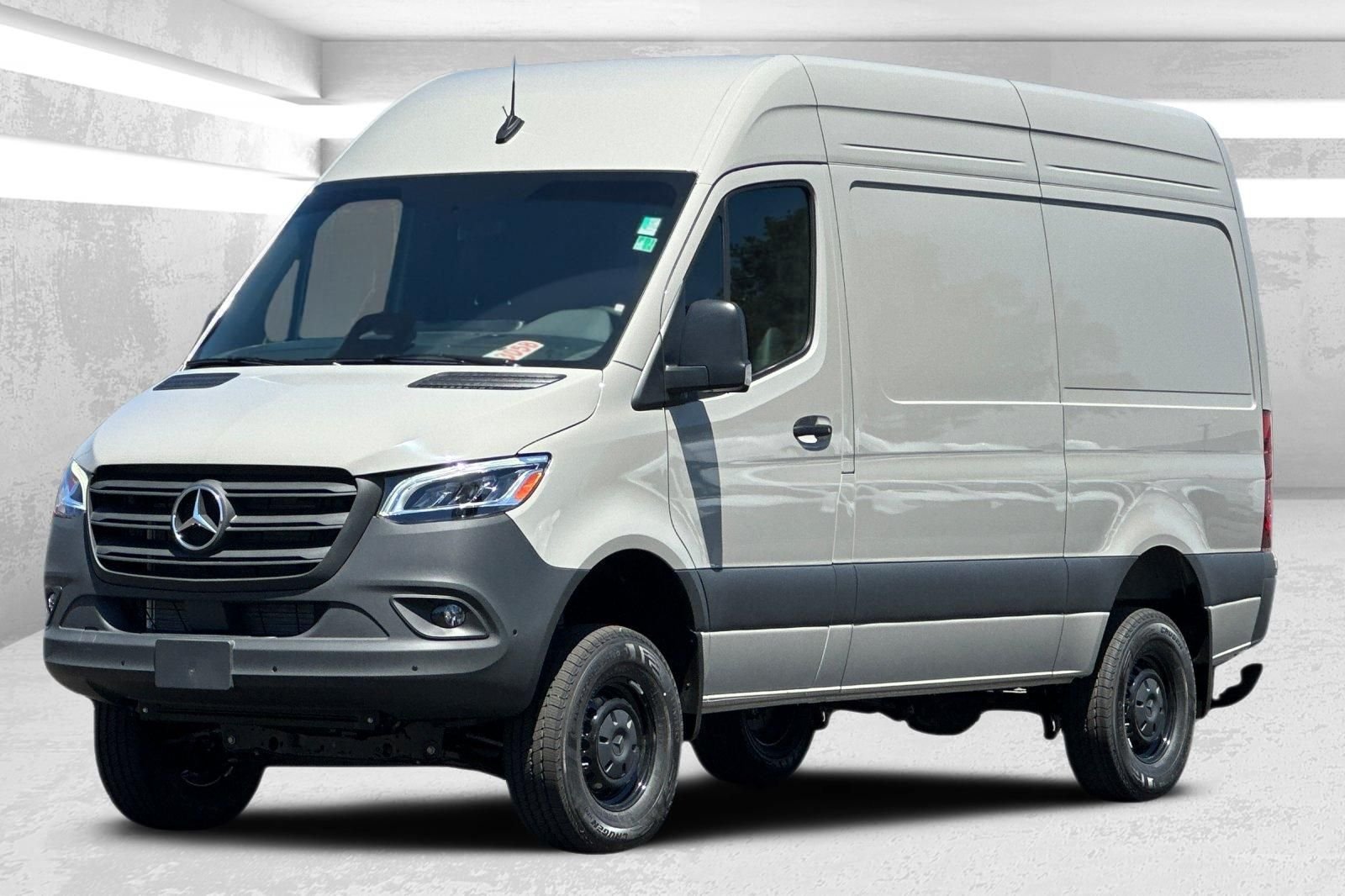 2025 Mercedes-Benz Sprinter Cargo Van Base - Photo 7