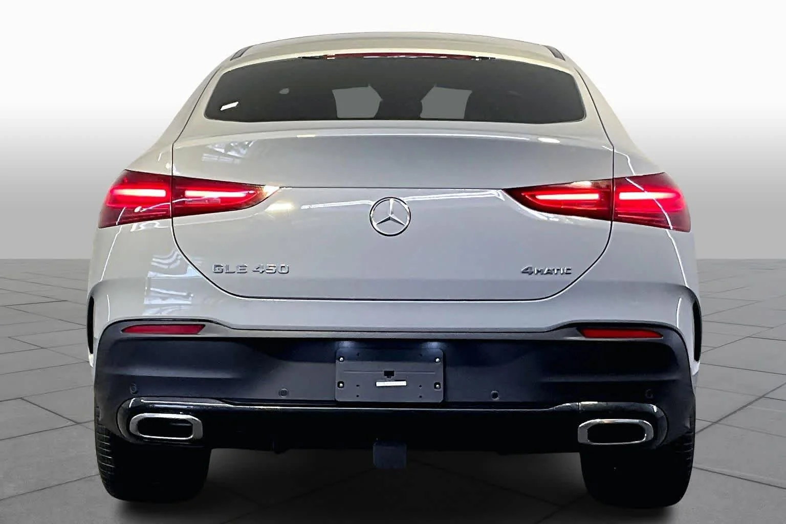 Certified Used 2026 MANUFAKTUR Alpine Grey Mercedes-Benz GLE 450 image 4