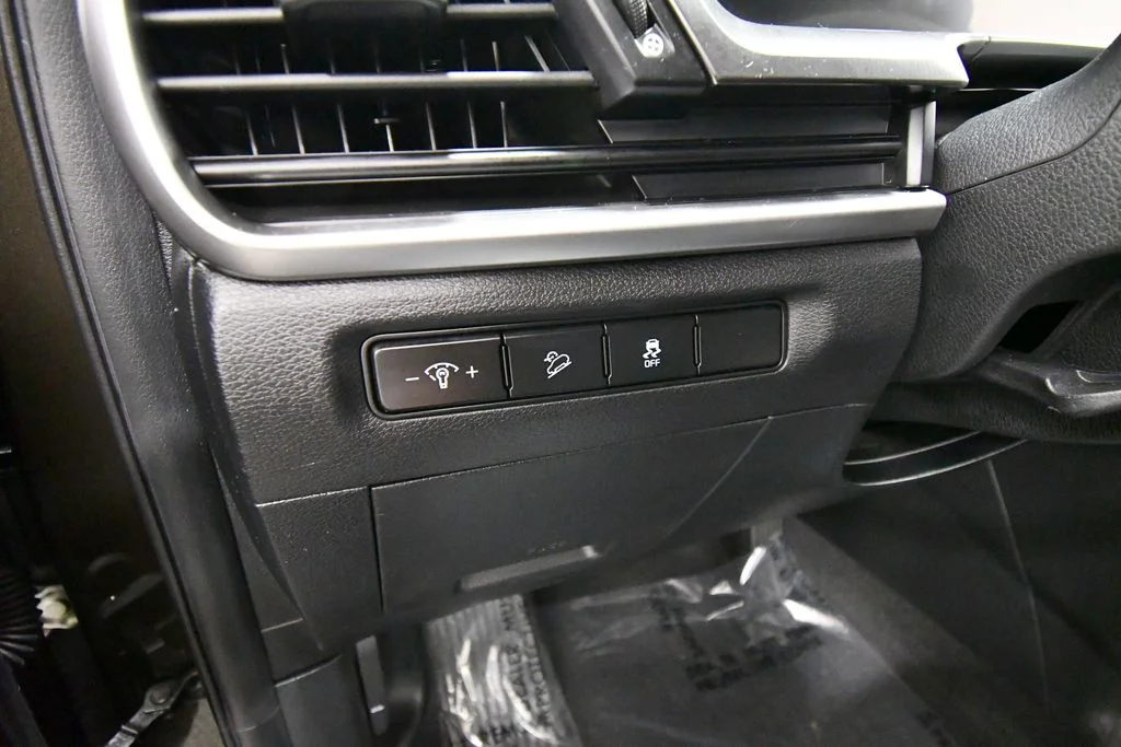 Certified Used 2024 Green Kia S image 20