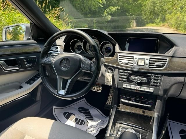 Used 2015 Palladium Silver Metallic Mercedes-Benz E 350 image 24