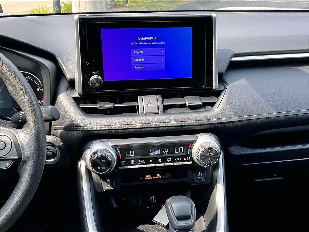 Used 2025 White Toyota XLE image 18