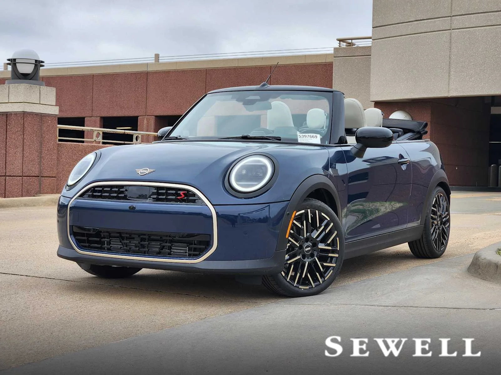 2026 MINI Convertible Iconic