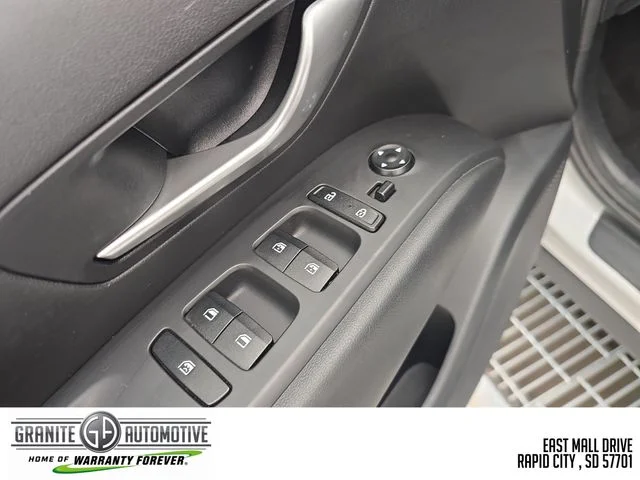 Used 2024 White Hyundai SEL image 12