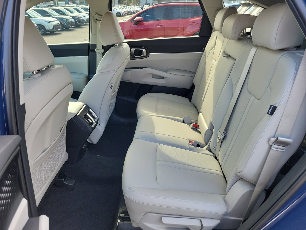 New 2026 Midnight Lake Blue Kia S image 15