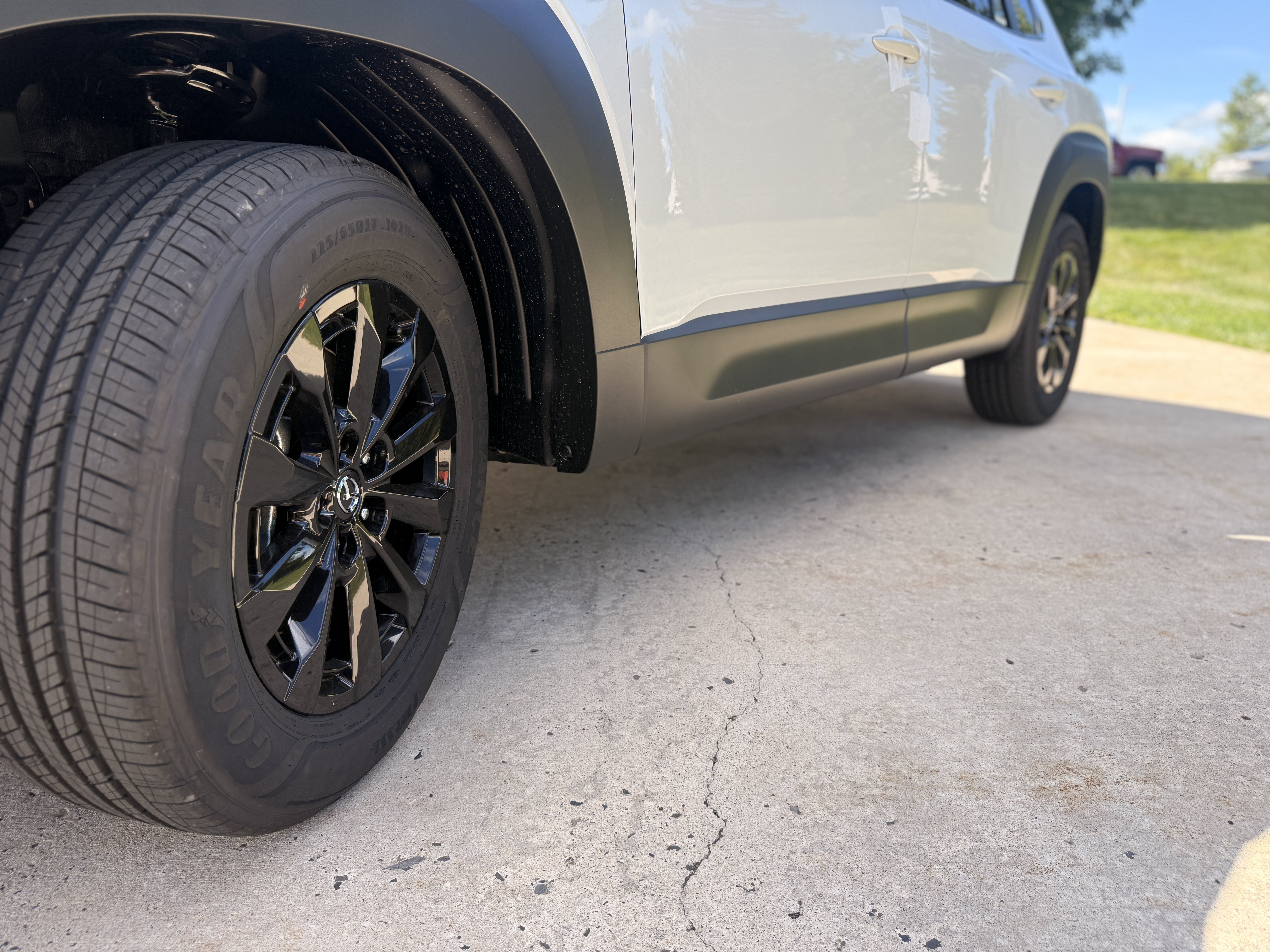 New 2026 Wind Chill Pearl Mazda 2.5 S Preferred AWD image 16