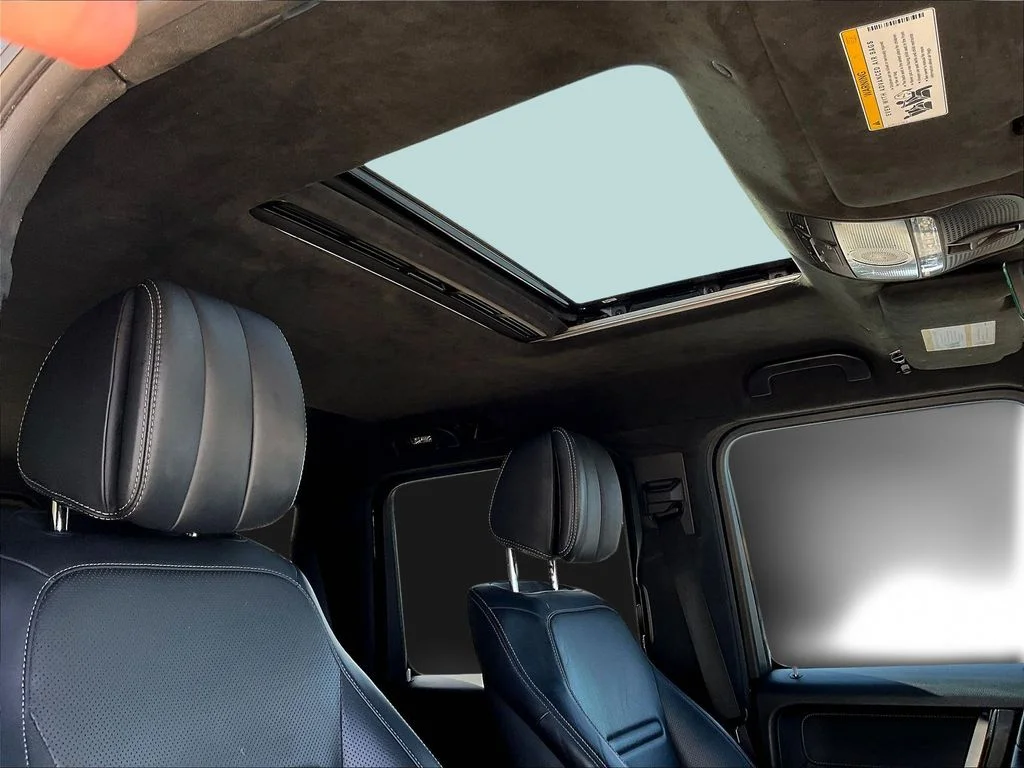 Used 2021 Obsidian Black Metallic Mercedes-Benz G 550 image 27