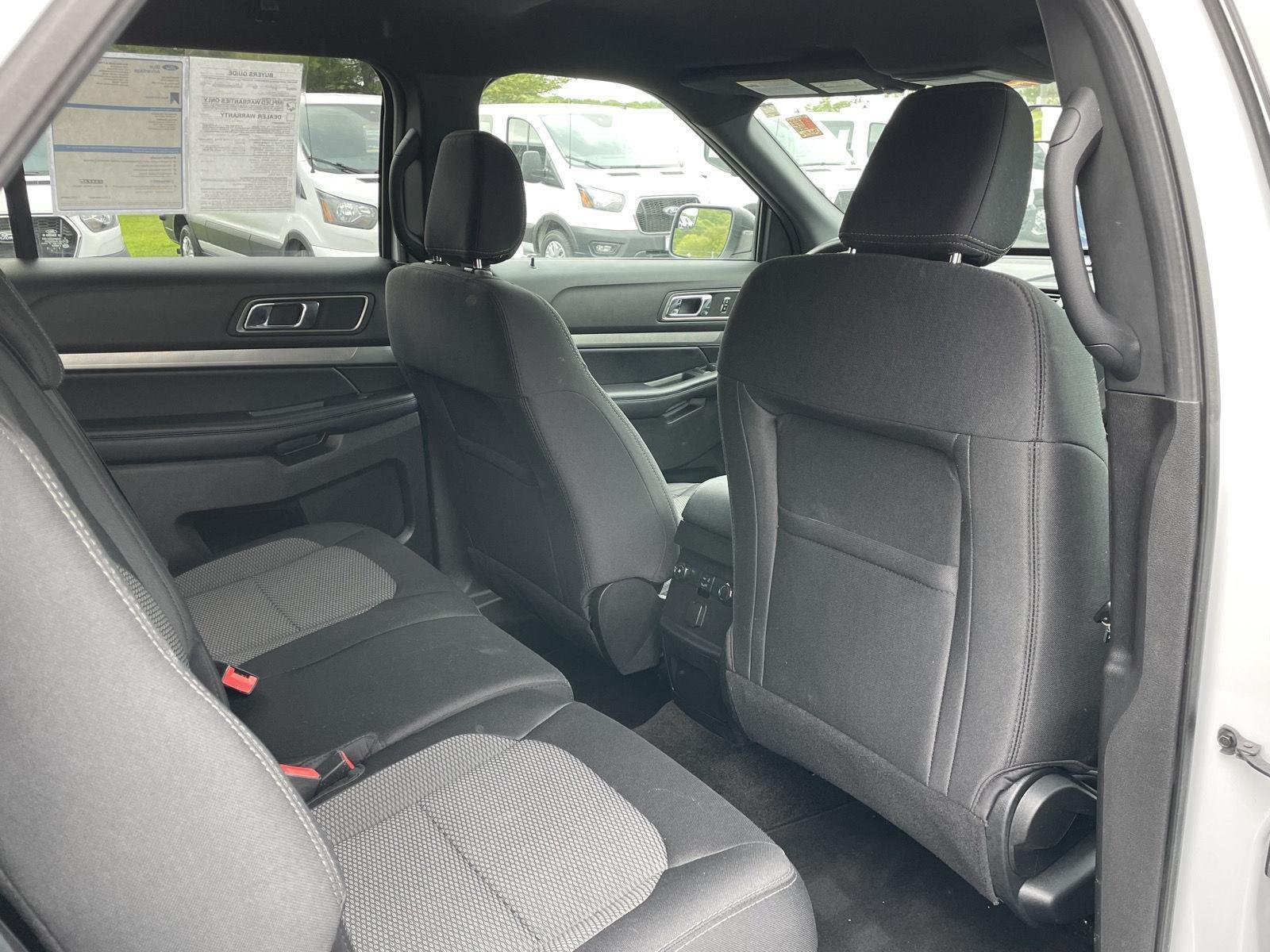 Certified Used 2018 Oxford White Ford XLT image 26