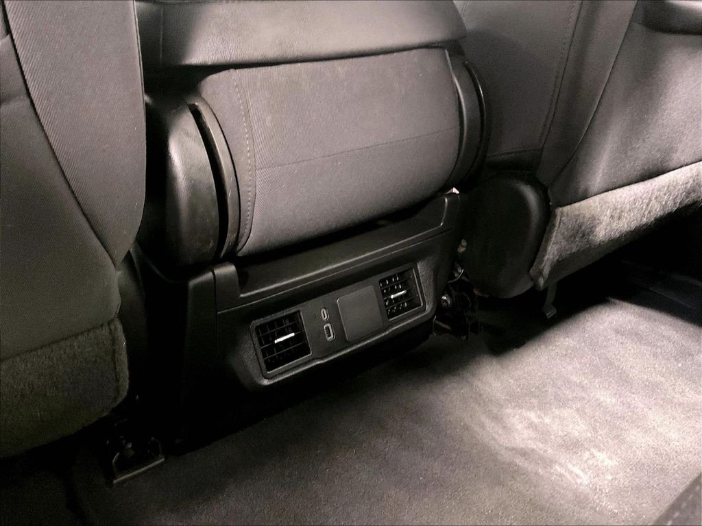 Used 2024 Gray Chevrolet Custom image 27