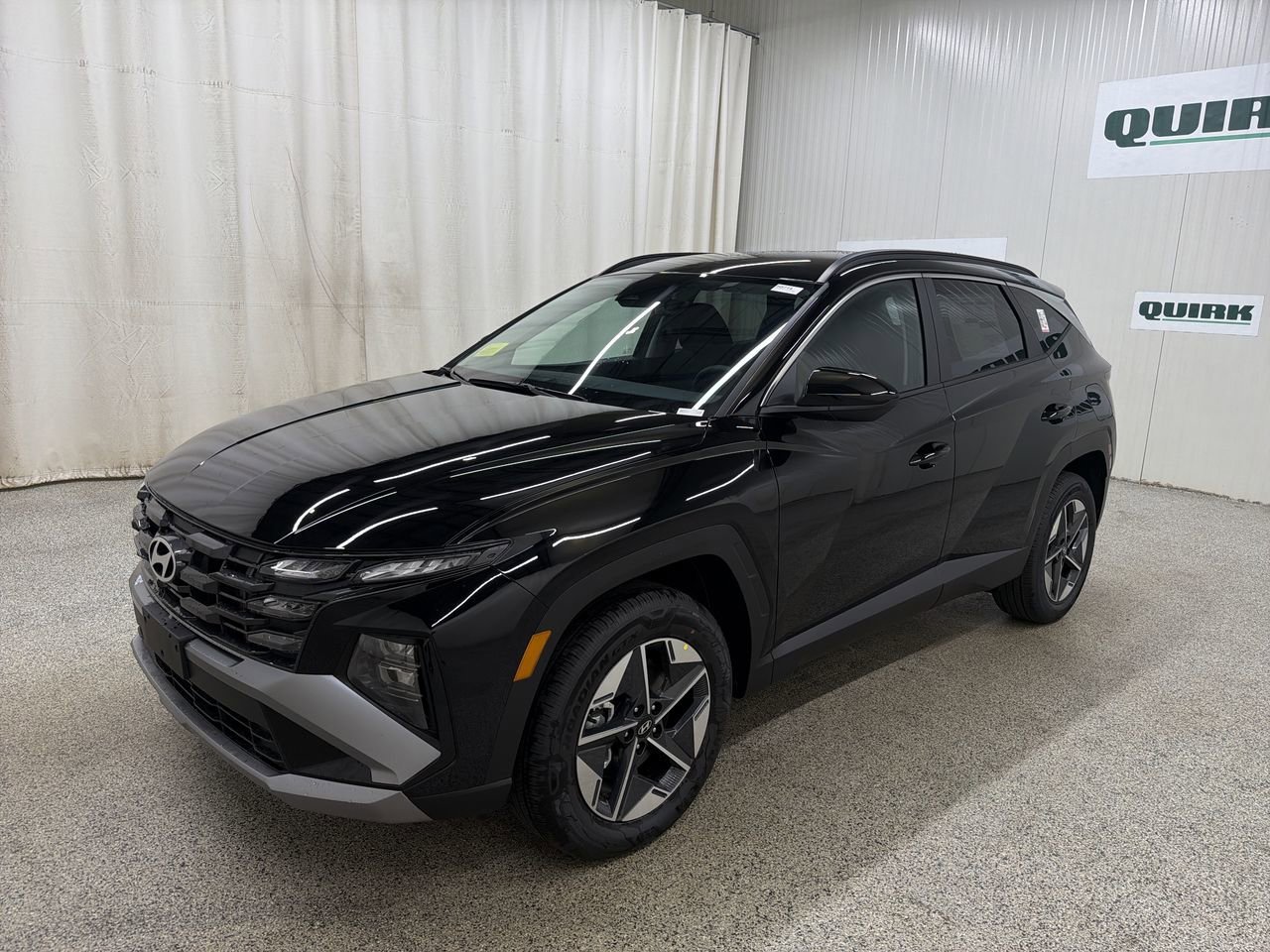 New 2026 Ash Black Hyundai SEL AWD image 4