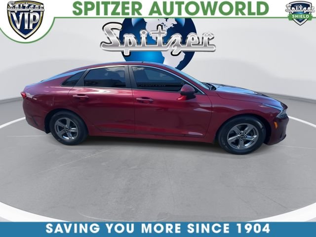 Used 2021 Red Kia LXS image 10
