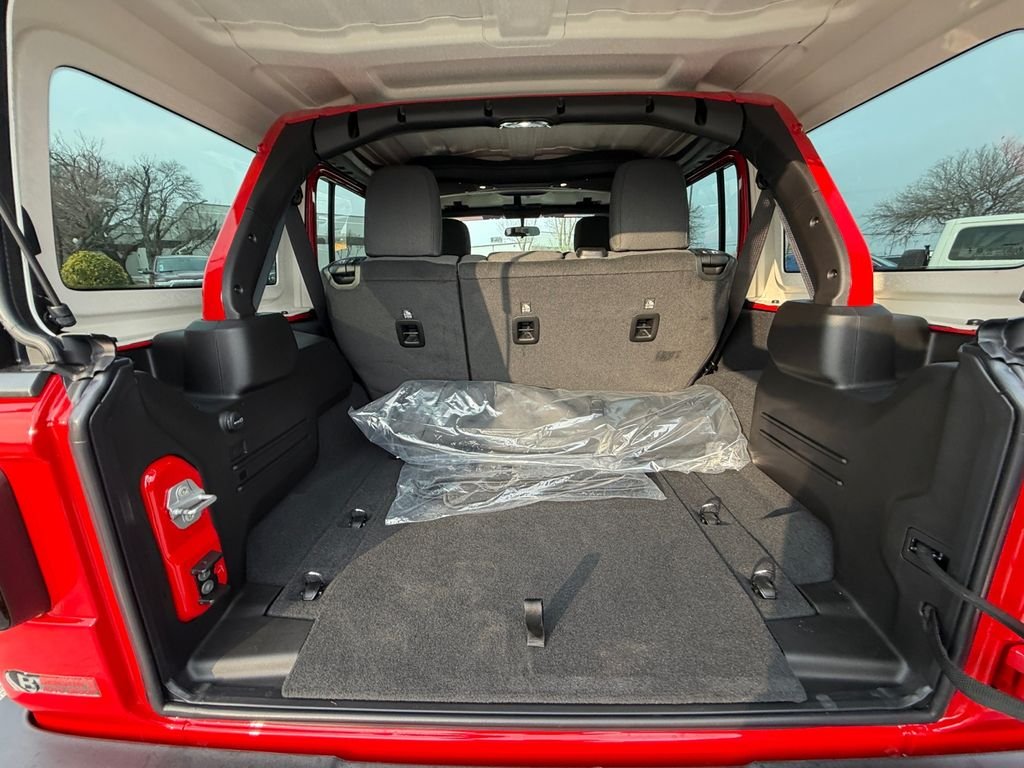 New 2026 Firecracker Red Clear-Coat Exterior Paint Jeep Sport image 19
