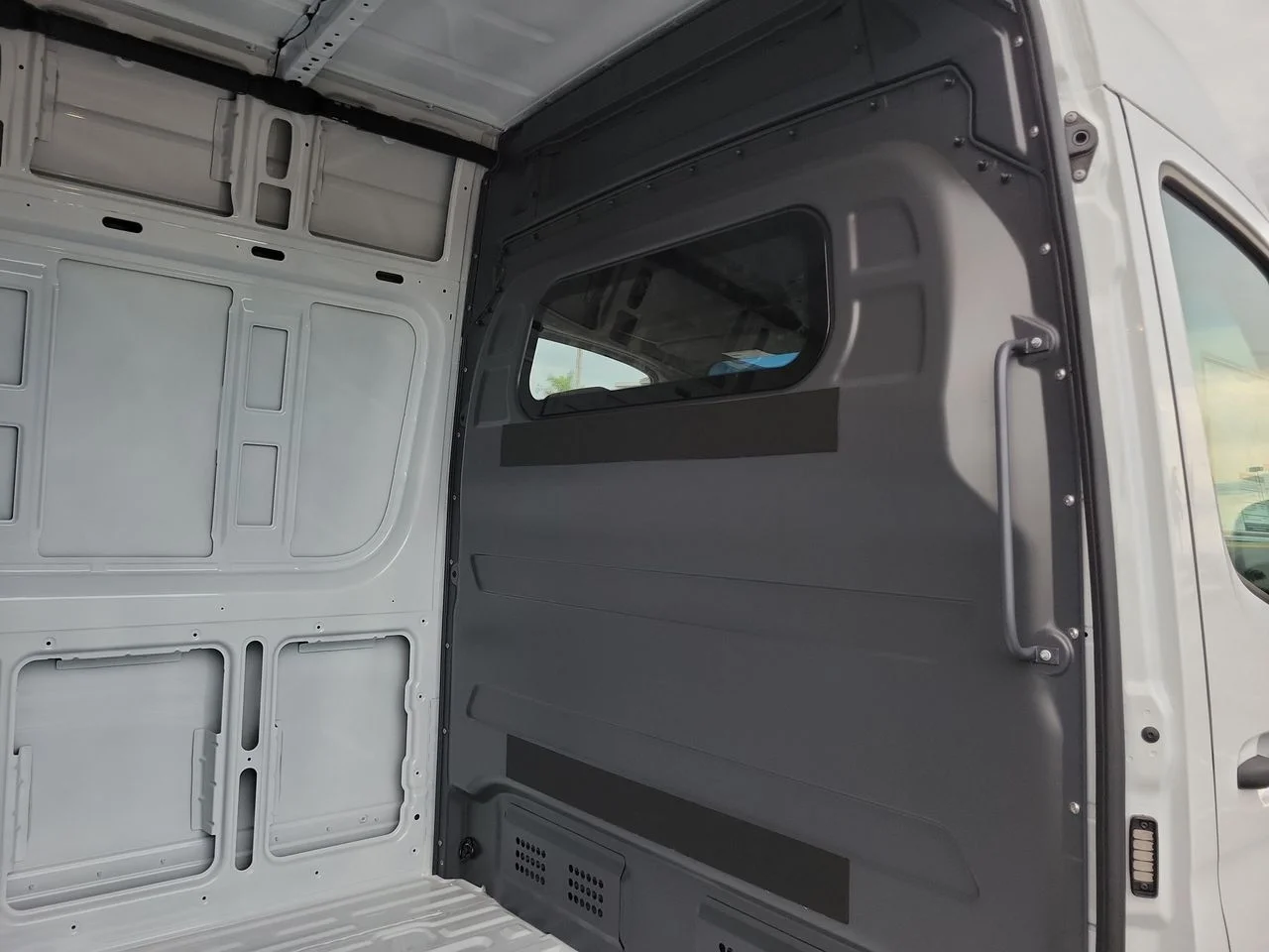 New 2026 Arctic White Mercedes-Benz Cargo 144 WB image 15