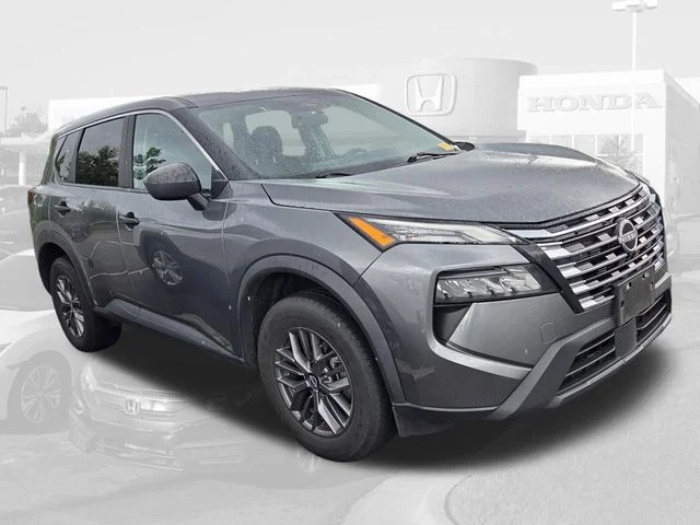 Used 2024 Gun Metallic Nissan S image 5