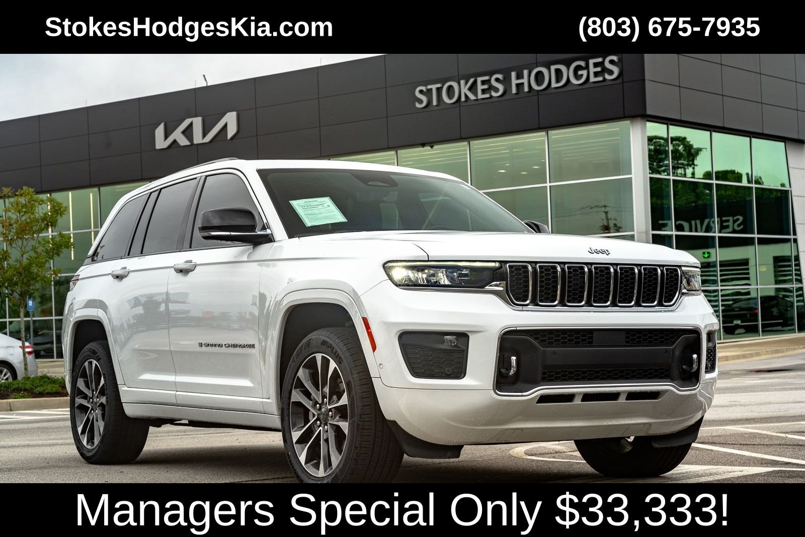 Used 2022 White Jeep Overland image 1
