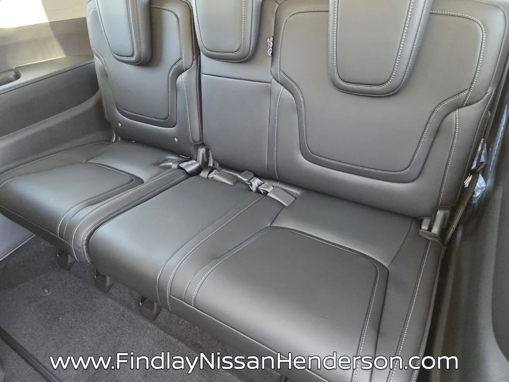 2026 Nissan Armada SV - Photo 9