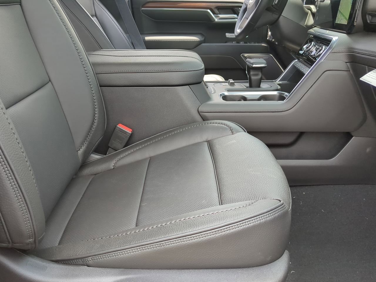 New 2026 Glacier White Tricoat GMC Denali image 28