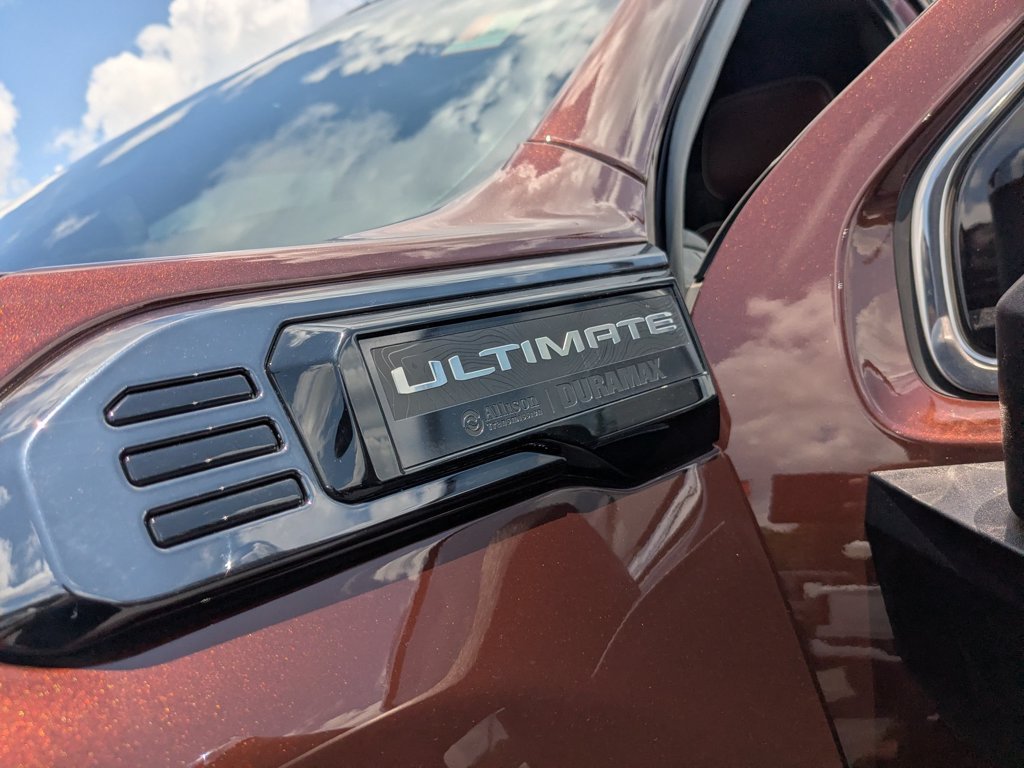 Used 2024 Redwood Metallic GMC Denali Ultimate image 32