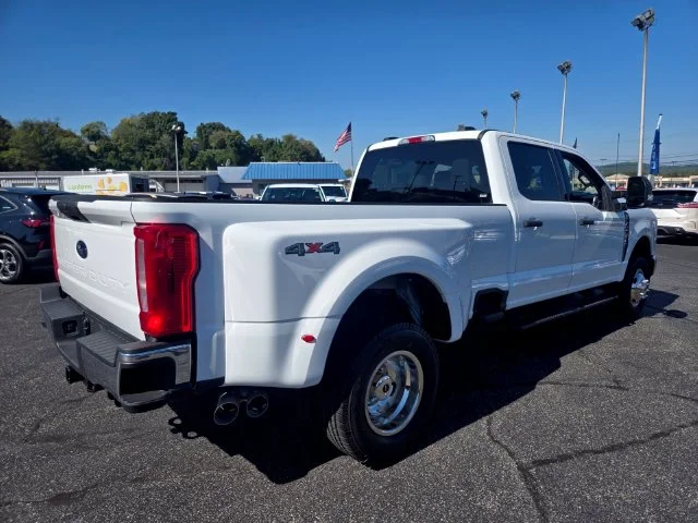 Used 2026 White Ford XLT image 8
