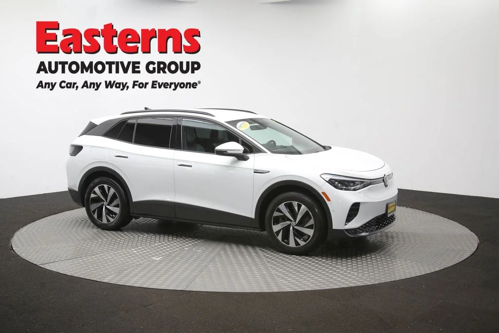 Used 2023 White Volkswagen Pro image 45