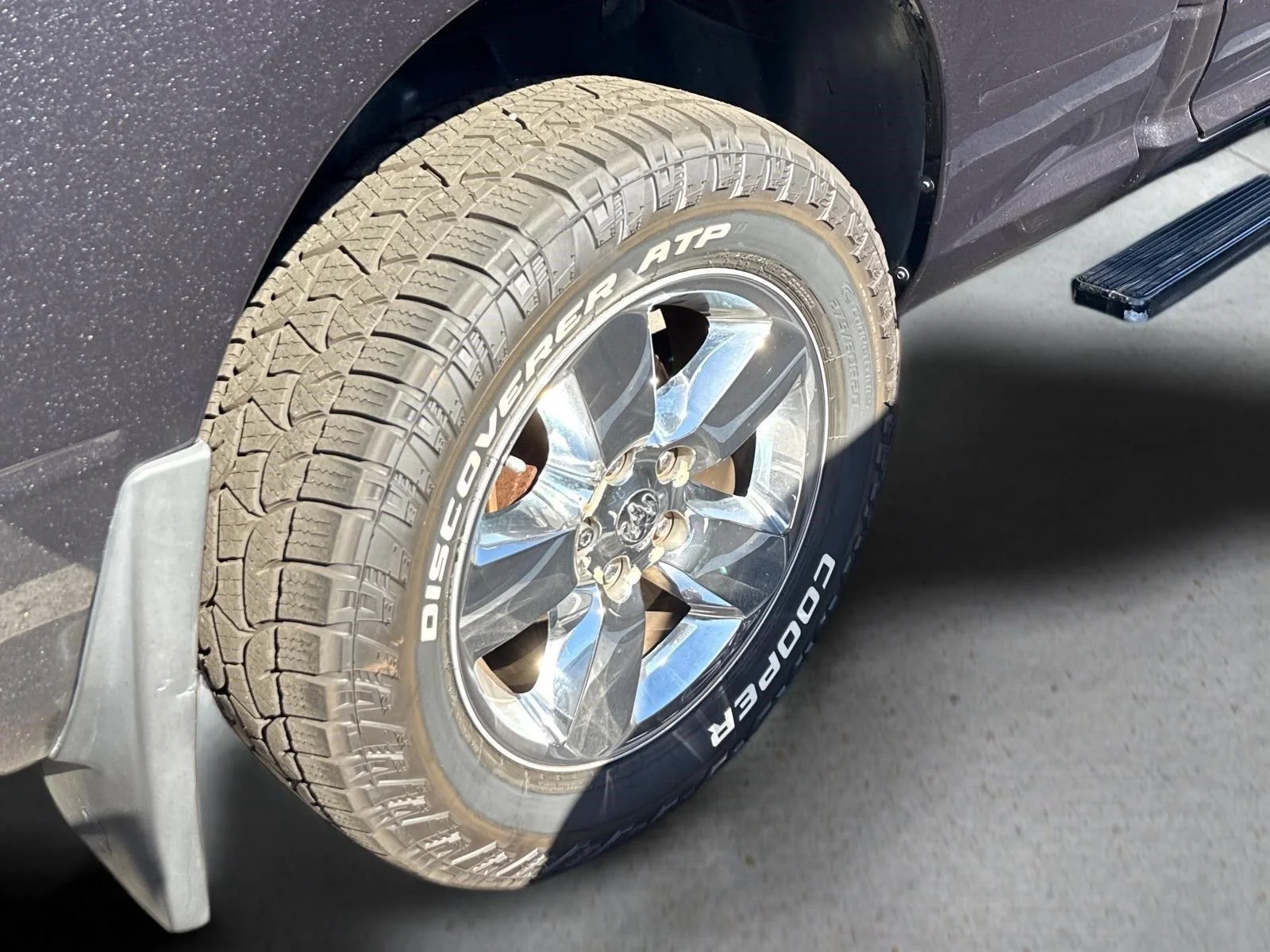 Used 2016  RAM TRUCKS SLT image 17