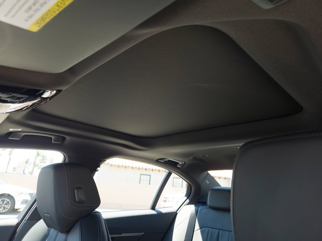 New 2027 Black Sapphire Metallic BMW eDrive40 image 9