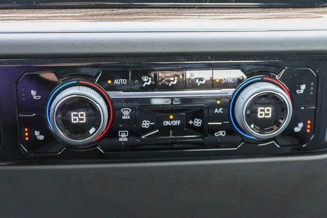 2025 Chevrolet Silverado 1500 LT - Photo 14