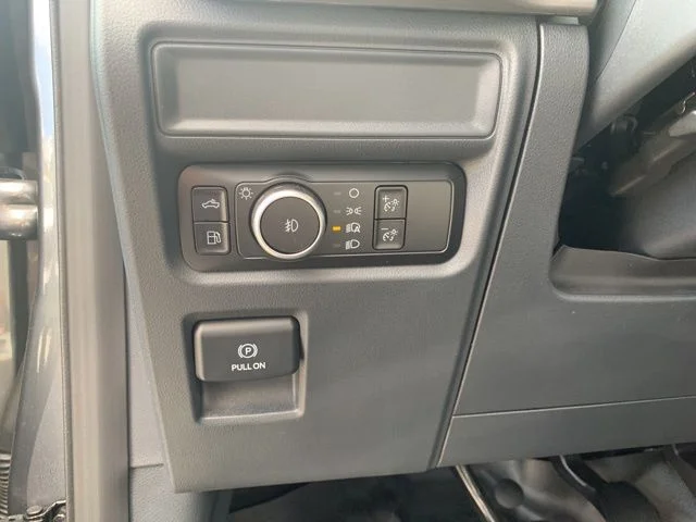 New 2025 Gray Ford XL image 25