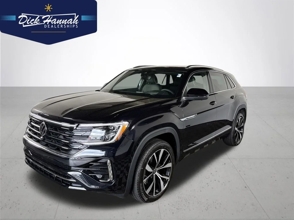 2026 Volkswagen Atlas Cross Sport 2.0T SEL Premium R-Line 4MOTION's photo