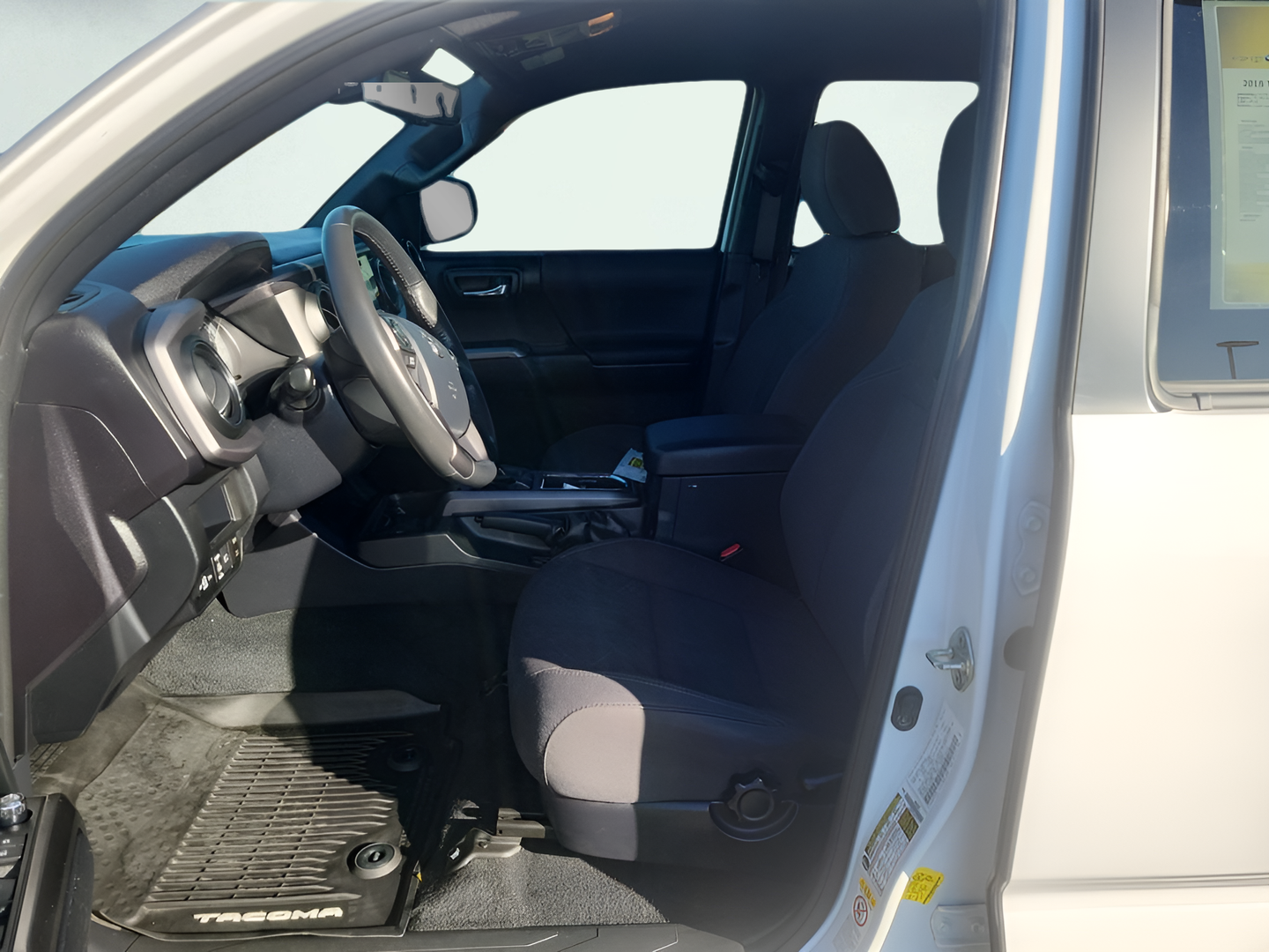 Used 2018 White Toyota TRD Off-Road image 9