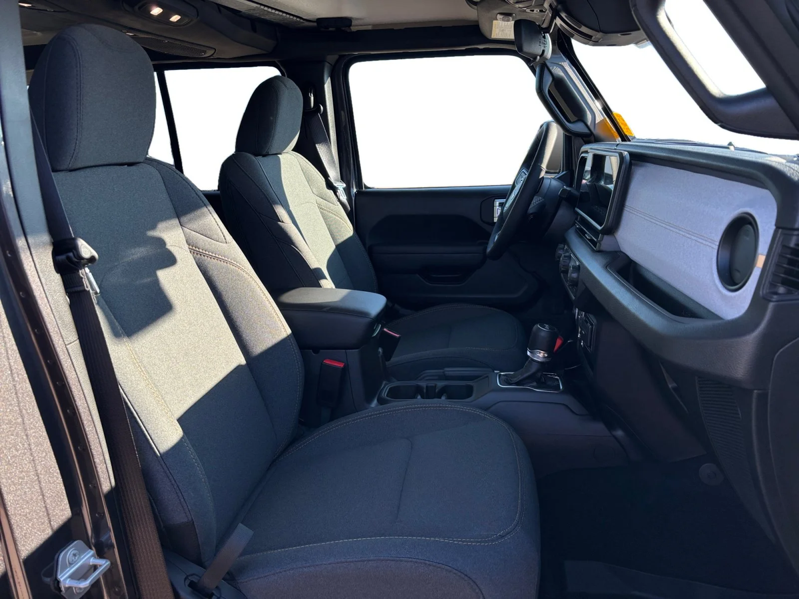 New 2027 Granite Crystal Metallic Jeep Sport S image 17