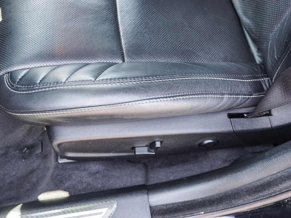 Used 2017 Pitch Black Clearcoat Dodge SRT 392 image 19
