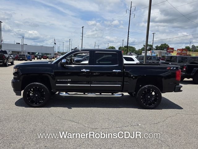 Used 2018 Black Chevrolet LTZ image 4