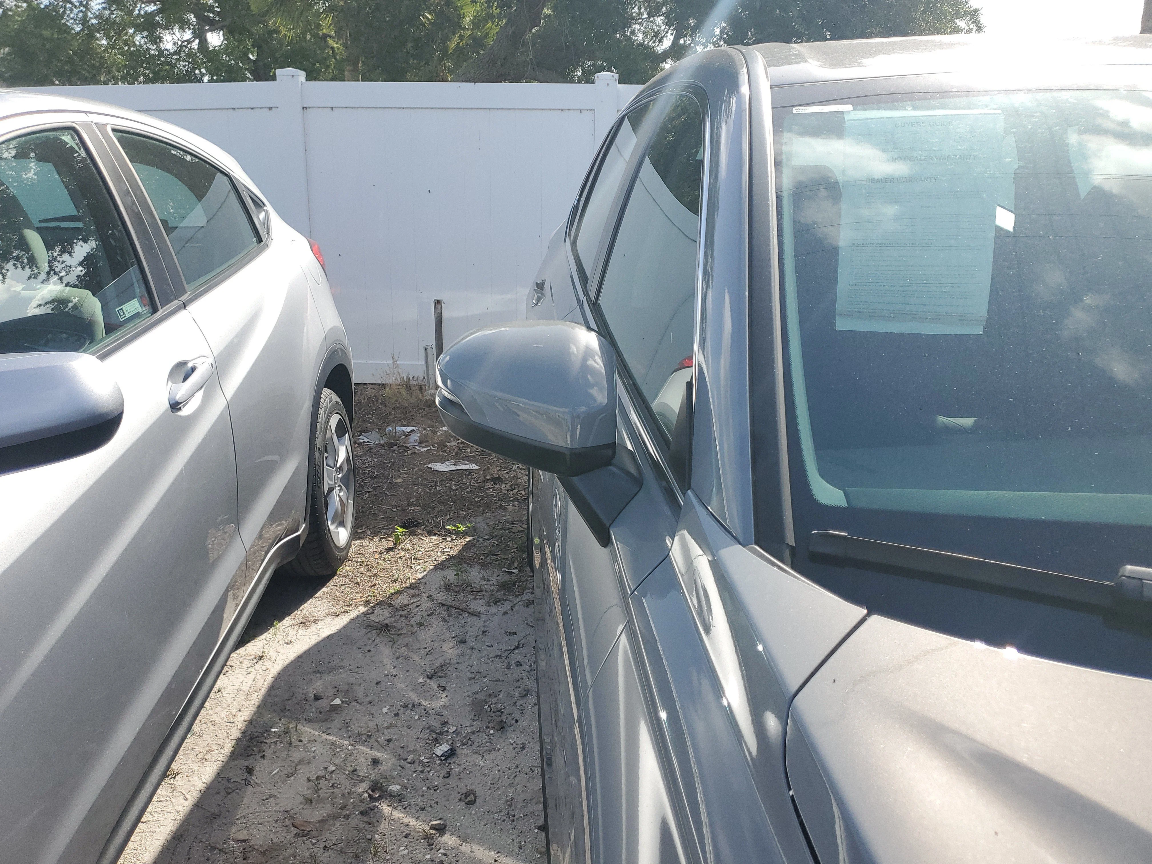 Used 2024  Honda LX image 2