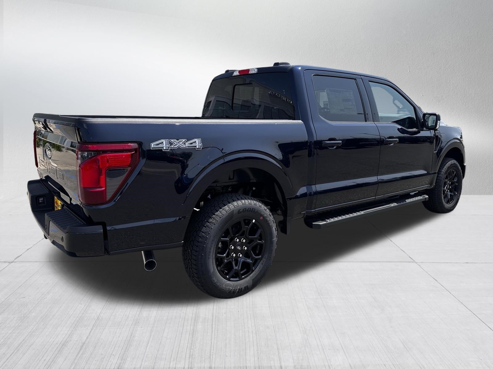New 2026 Antimatter Blue Metallic Ford XLT image 4