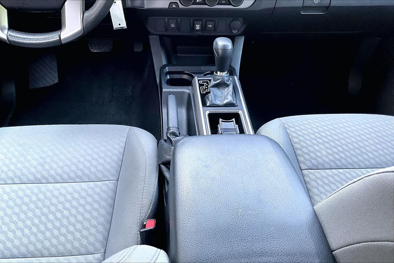 Used 2021 Magnetic Gray Metallic Toyota SR5 image 17