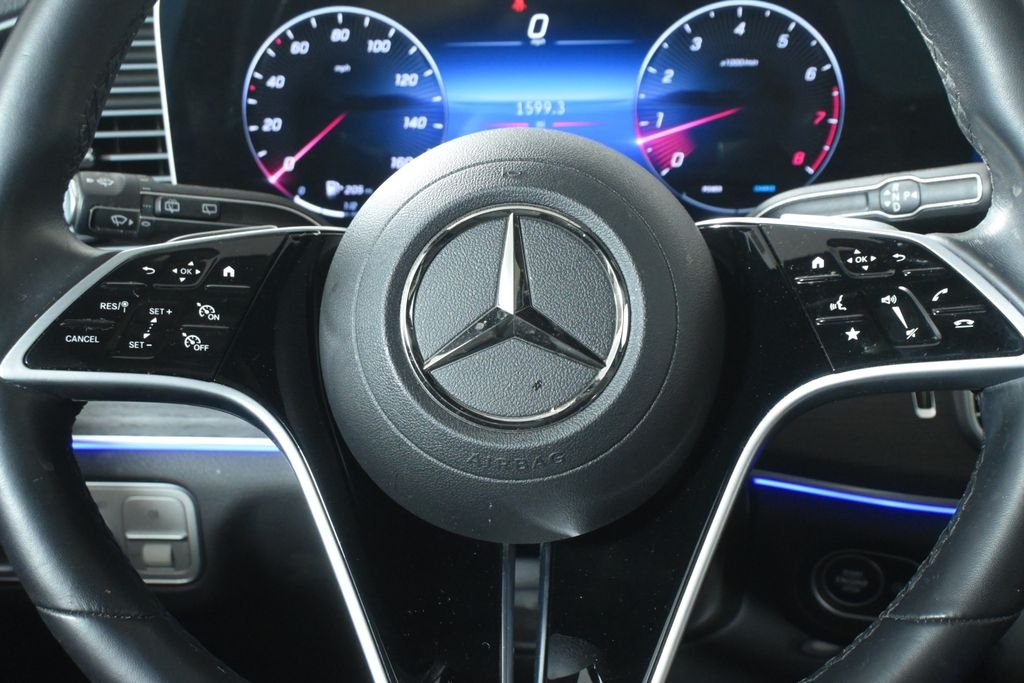 Certified Used 2025 Black Mercedes-Benz GLE 350 image 19