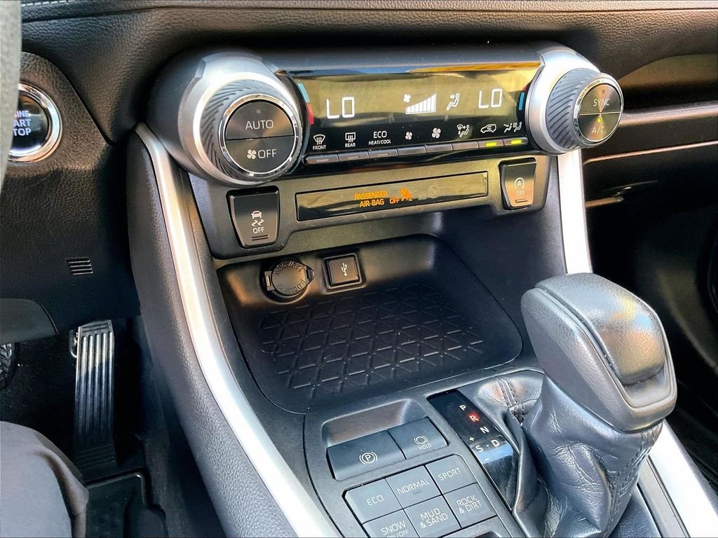 Used 2022 Gray Toyota XLE image 26
