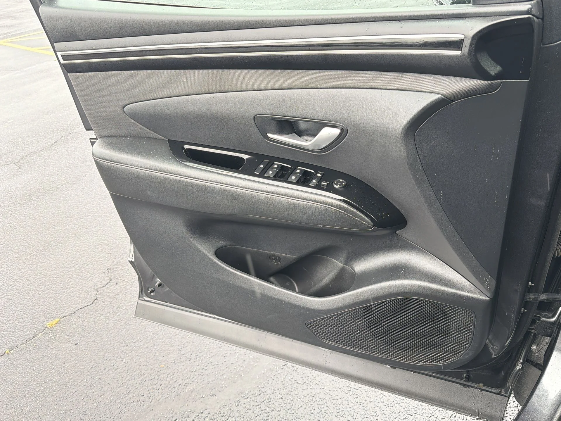 Certified Used 2022 Portofino Gray Hyundai SEL image 17