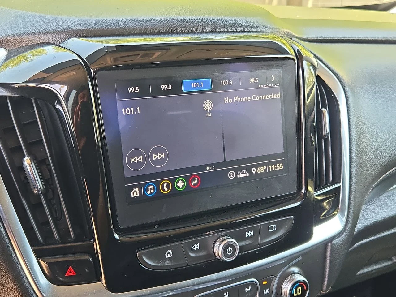 Used 2021 Satin Steel Metallic Chevrolet LT image 21